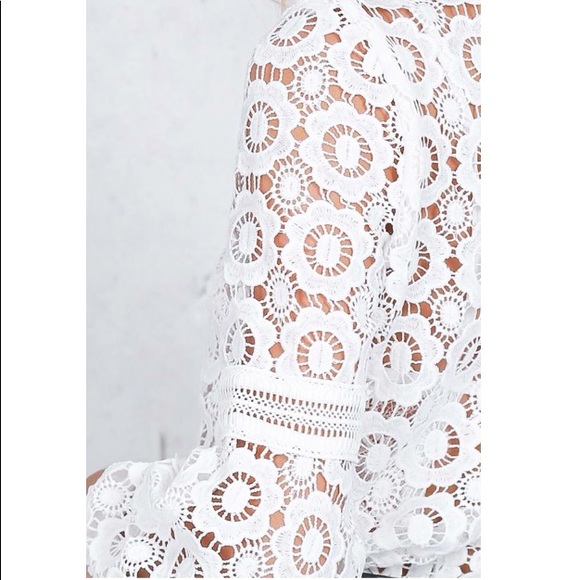 1 Left! White Lace Blouse - Picture 3 of 5